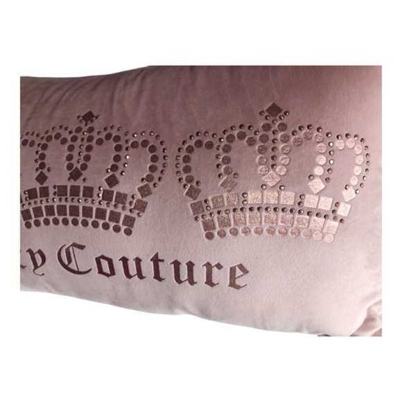 Juicy Couture soft pink & pink‎ metallic 3 crown studded rectangle decor pillow - Picture 5 of 13